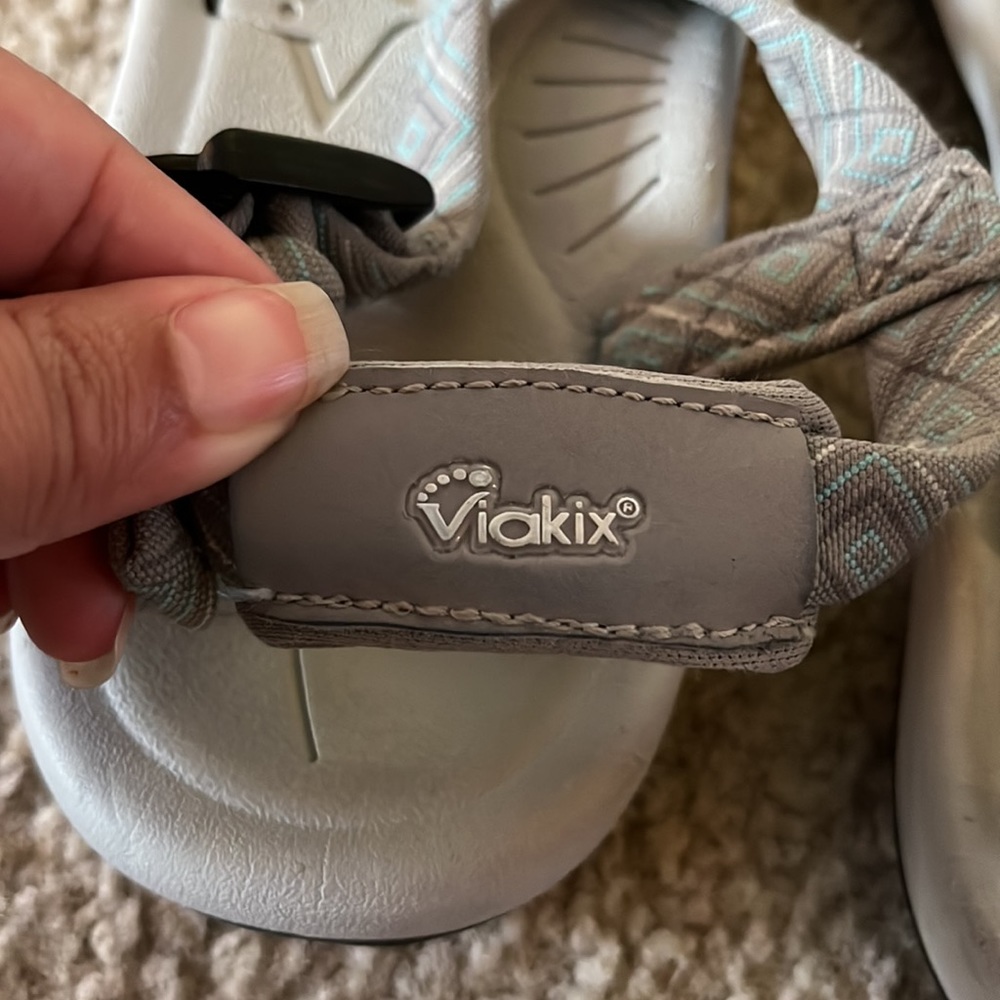 Viakix | Sandals - Picture 2 of 6